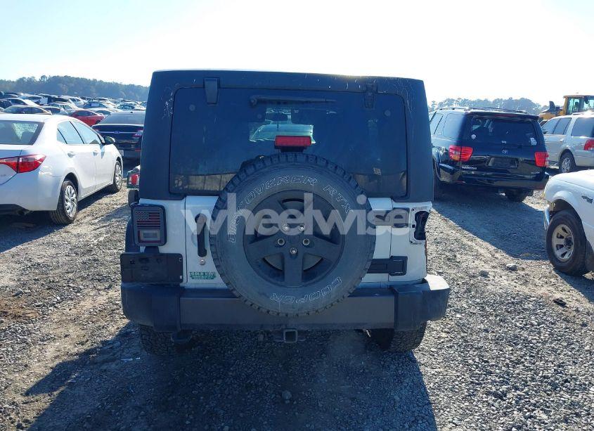 Photo 17 of 2016 Jeep Wrangler UNLIMITED BLACK BEAR (VIN 1C4BJWDG8GL111016)