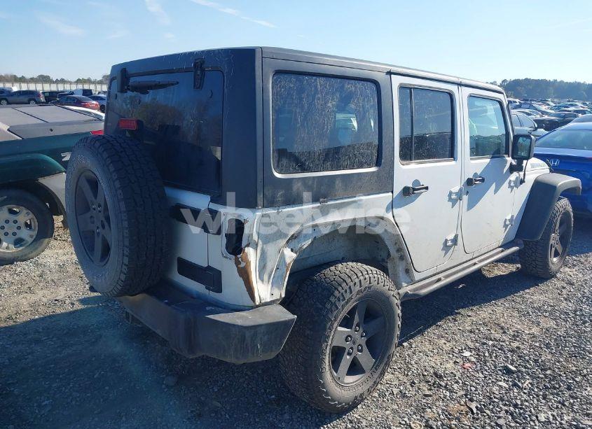 Photo 6 of 2016 Jeep Wrangler UNLIMITED BLACK BEAR (VIN 1C4BJWDG8GL111016)