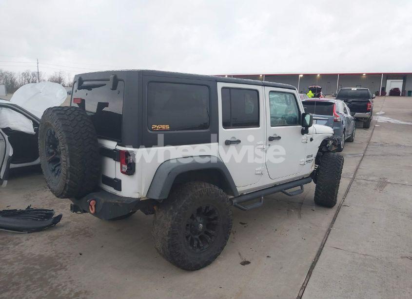 Photo 4 of 2016 Jeep Wrangler UNLIMITED SPORT (VIN 1C4BJWDG8GL243371)