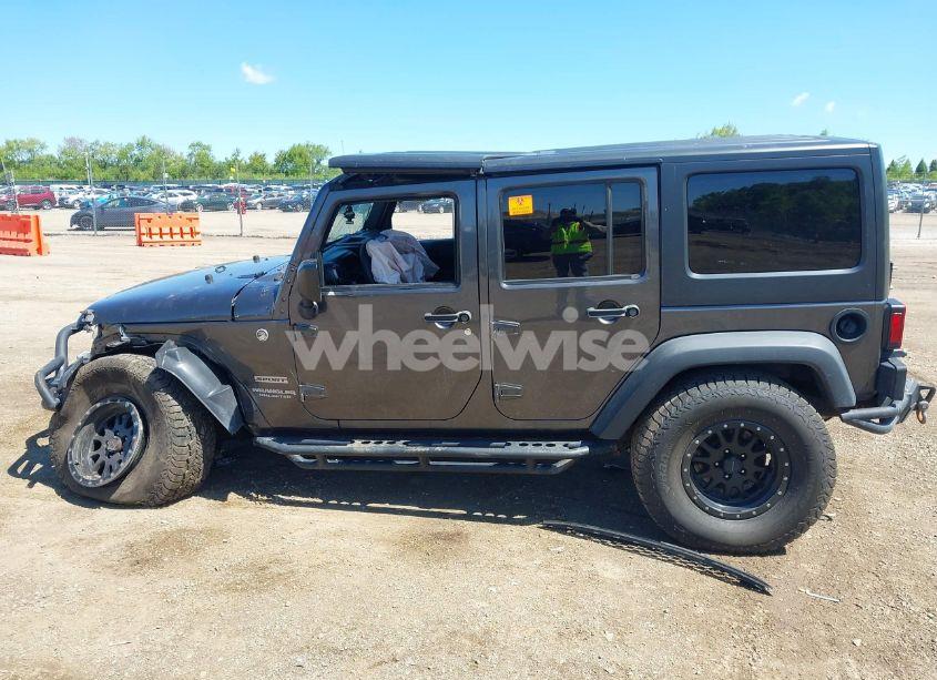 Photo 14 of 2017 Jeep Wrangler UNLIMITED SPORT 4X4 (VIN 1C4BJWDG8HL520876)