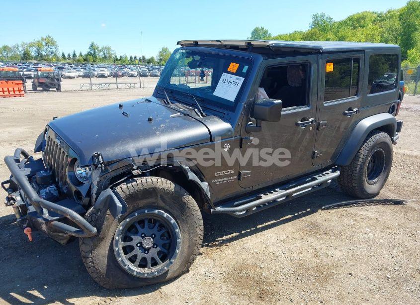 Photo 2 of 2017 Jeep Wrangler UNLIMITED SPORT 4X4 (VIN 1C4BJWDG8HL520876)