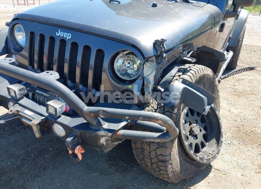 Photo 6 of 2017 Jeep Wrangler UNLIMITED SPORT 4X4 (VIN 1C4BJWDG8HL520876)