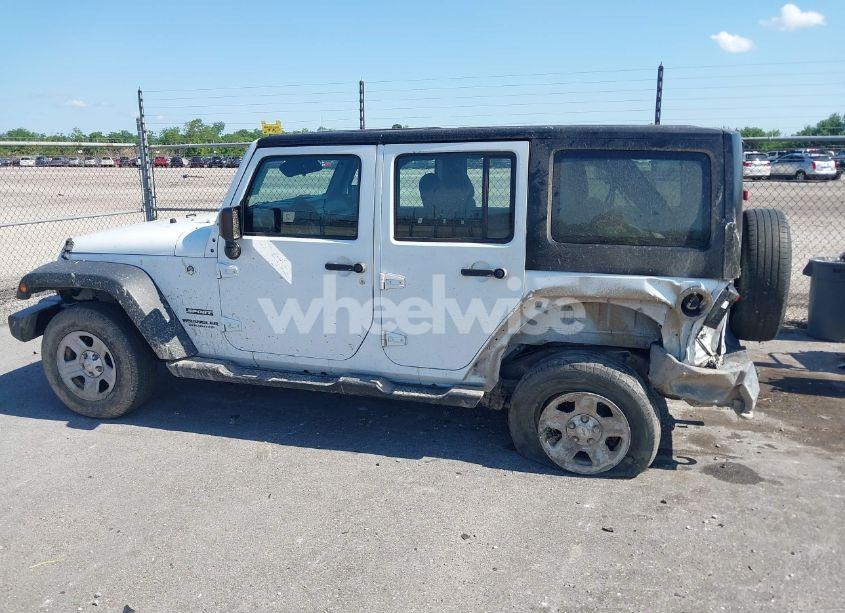 Photo 14 of 2017 Jeep Wrangler UNLIMITED SPORT 4X4 (VIN 1C4BJWDG8HL536673)