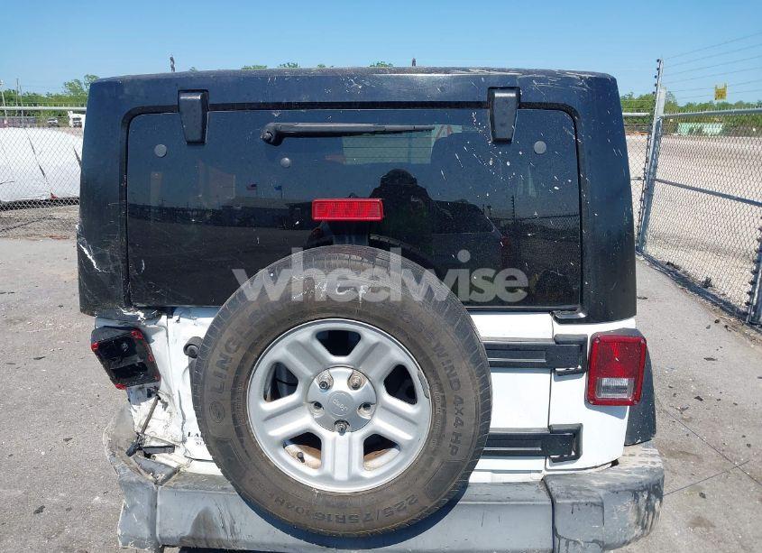 Photo 16 of 2017 Jeep Wrangler UNLIMITED SPORT 4X4 (VIN 1C4BJWDG8HL536673)