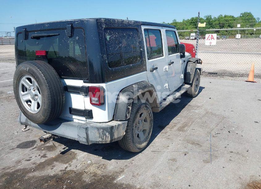 Photo 4 of 2017 Jeep Wrangler UNLIMITED SPORT 4X4 (VIN 1C4BJWDG8HL536673)