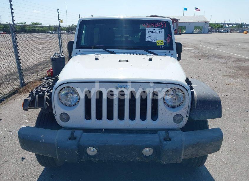 Photo 6 of 2017 Jeep Wrangler UNLIMITED SPORT 4X4 (VIN 1C4BJWDG8HL536673)