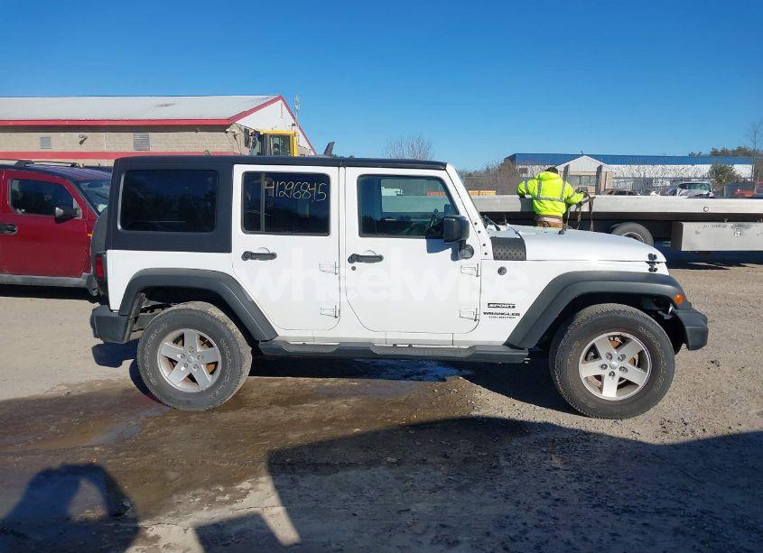 Photo 13 of 2017 Jeep Wrangler UNLIMITED SPORT 4X4 (VIN 1C4BJWDG8HL548869)