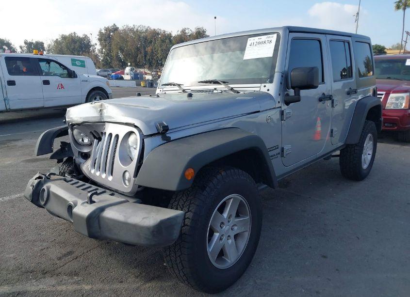 Photo 2 of 2017 Jeep Wrangler UNLIMITED SPORT 4X4 (VIN 1C4BJWDG8HL558463)