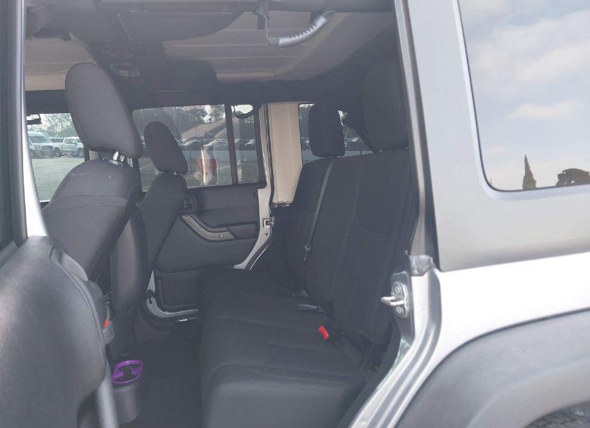 Photo 8 of 2017 Jeep Wrangler UNLIMITED SPORT 4X4 (VIN 1C4BJWDG8HL558463)