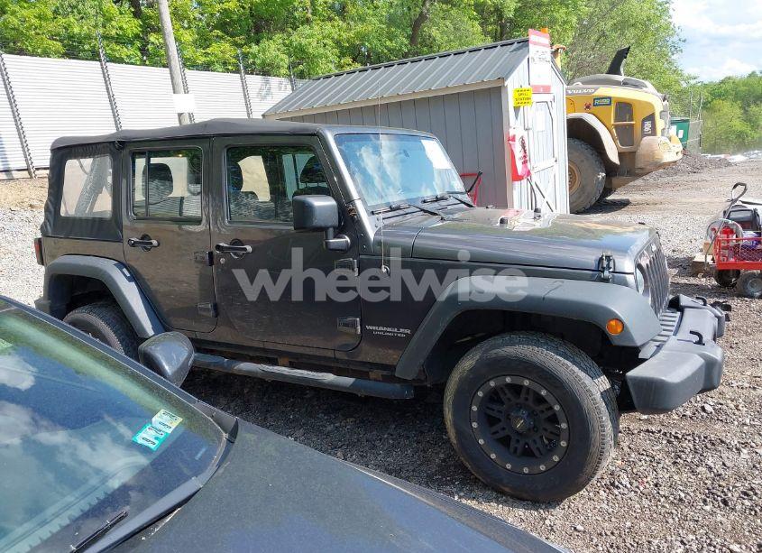 Photo 13 of 2017 Jeep Wrangler UNLIMITED SPORT 4X4 (VIN 1C4BJWDG8HL564909)