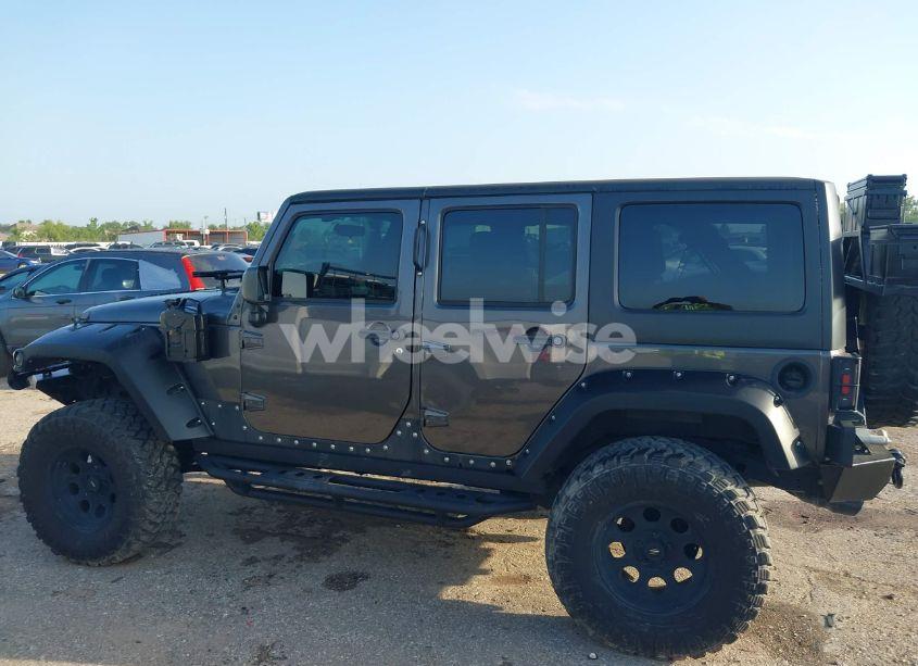 Photo 14 of 2017 Jeep Wrangler UNLIMITED SPORT 4X4 (VIN 1C4BJWDG8HL567051)