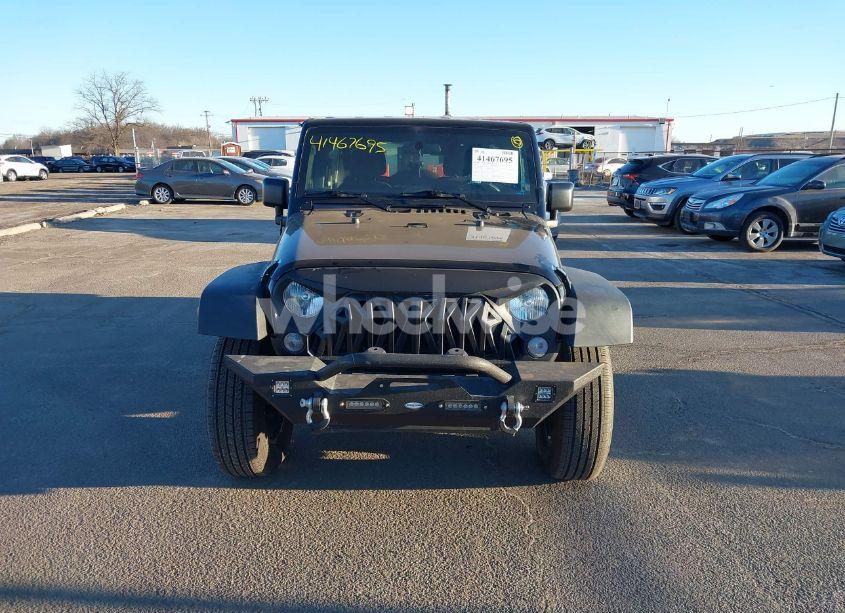 Photo 12 of 2017 Jeep Wrangler UNLIMITED SPORT 4X4 (VIN 1C4BJWDG8HL582505)