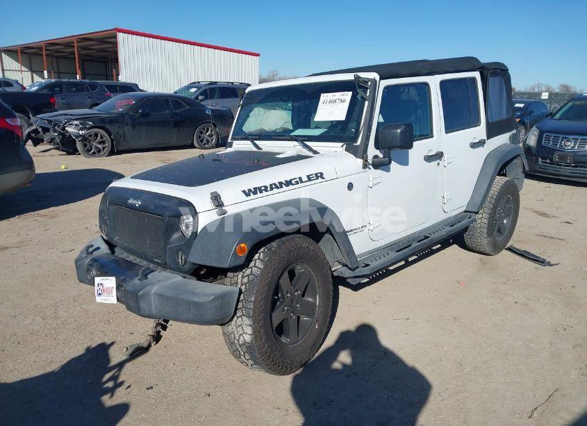 Photo 2 of 2017 Jeep Wrangler UNLIMITED BIG BEAR 4X4 (VIN 1C4BJWDG8HL612523)