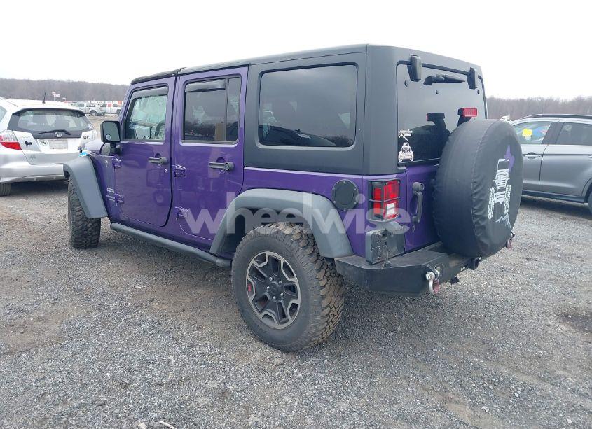 Photo 3 of 2018 Jeep Wrangler JK UNLIMITED SPORT S 4X4 (VIN 1C4BJWDG8JL828832)