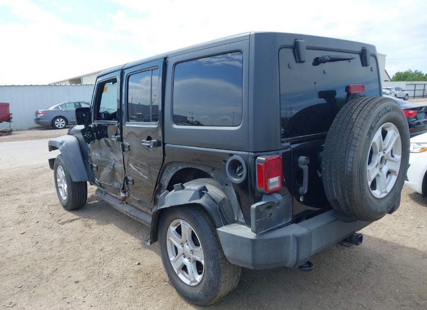 Photo 3 of 2018 Jeep Wrangler JK UNLIMITED SPORT S 4X4 (VIN 1C4BJWDG8JL835375)