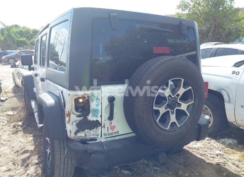 Photo 3 of 2012 Jeep Wrangler UNLIMITED SPORT (VIN 1C4BJWDG9CL111827)