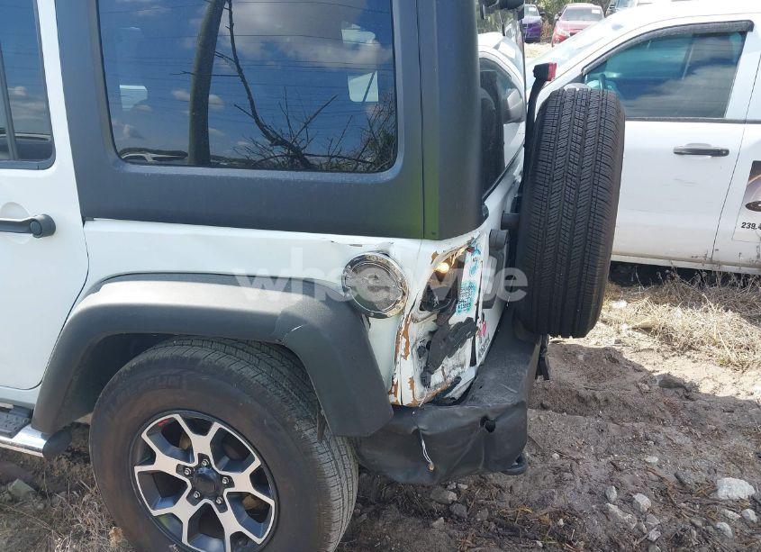 Photo 6 of 2012 Jeep Wrangler UNLIMITED SPORT (VIN 1C4BJWDG9CL111827)