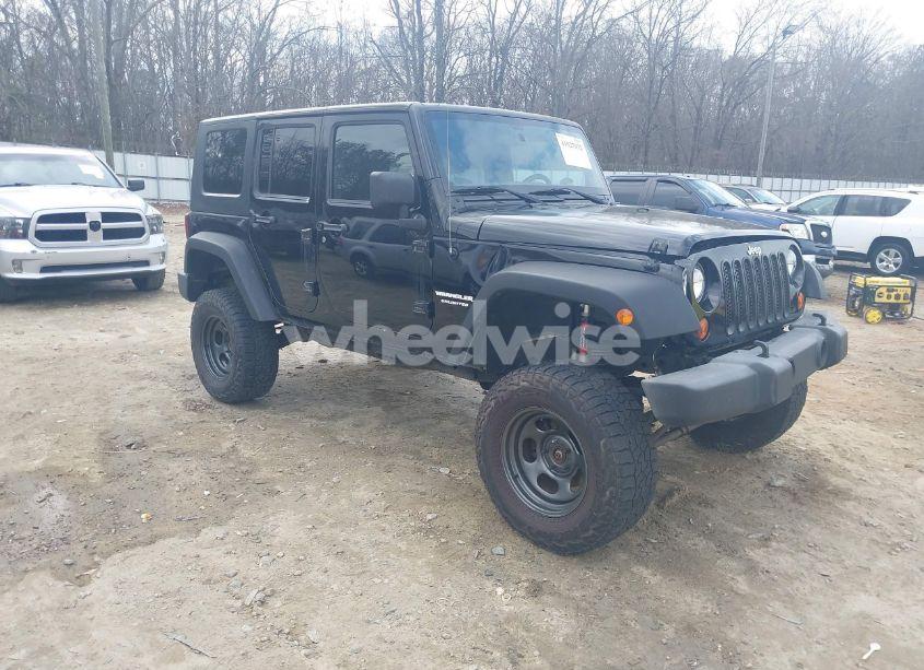 2012 Jeep Wrangler UNLIMITED SPORT (VIN 1C4BJWDG9CL136081) main photo