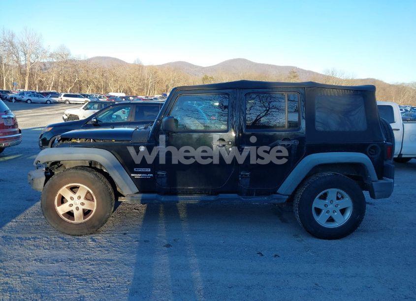 Photo 15 of 2012 Jeep Wrangler UNLIMITED SPORT (VIN 1C4BJWDG9CL138994)