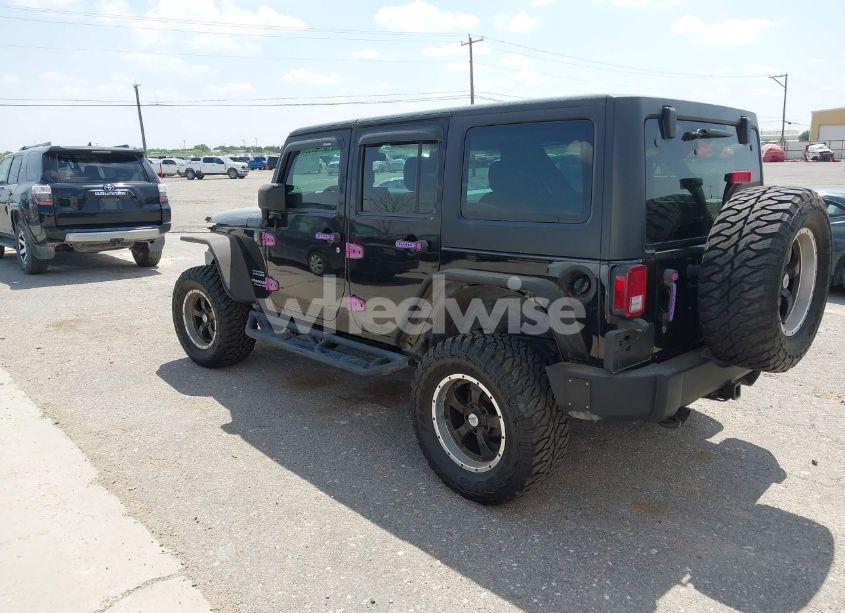 Photo 3 of 2013 Jeep Wrangler UNLIMITED SPORT (VIN 1C4BJWDG9DL569109)