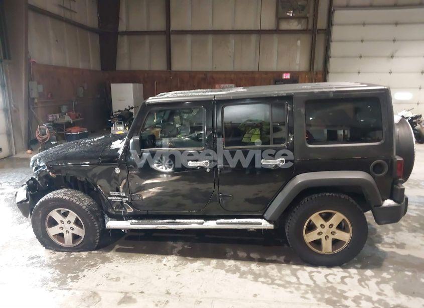 Photo 14 of 2013 Jeep Wrangler UNLIMITED SPORT (VIN 1C4BJWDG9DL623024)