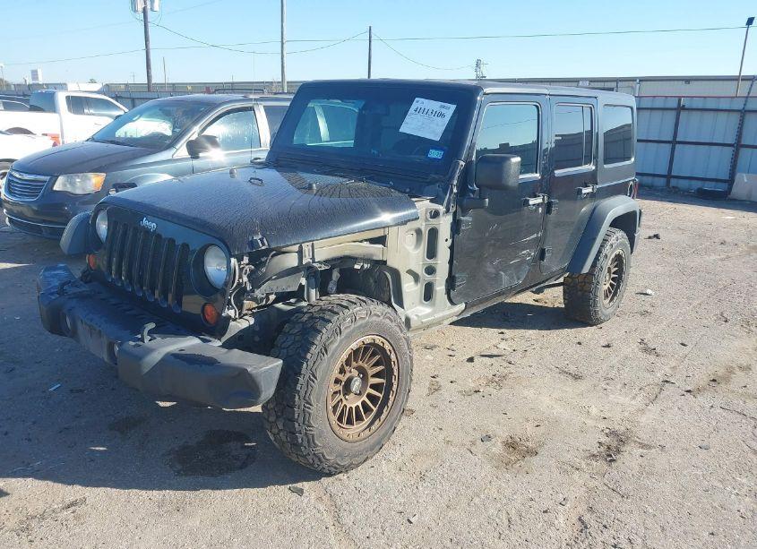 Photo 2 of 2013 Jeep Wrangler UNLIMITED SPORT (VIN 1C4BJWDG9DL673874)