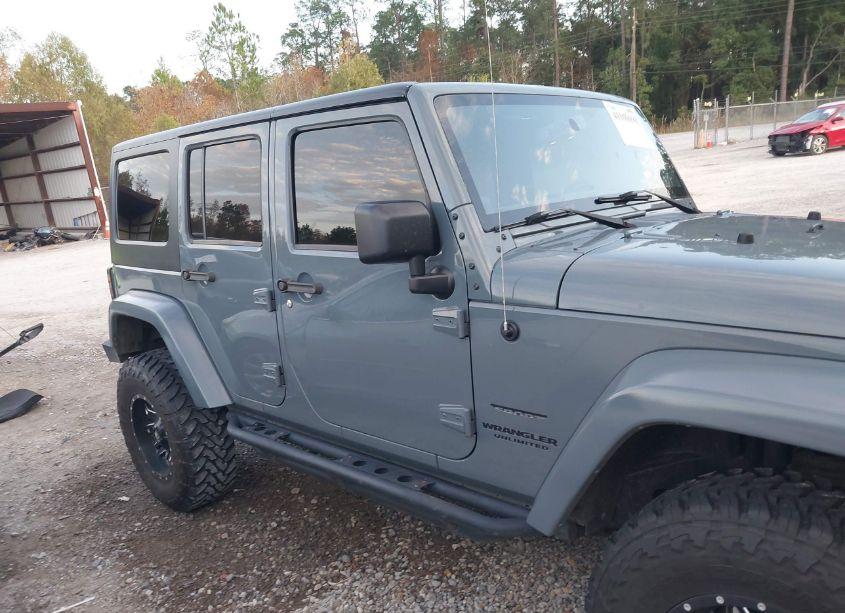 Photo 14 of 2014 Jeep Wrangler UNLIMITED SPORT (VIN 1C4BJWDG9EL277042)