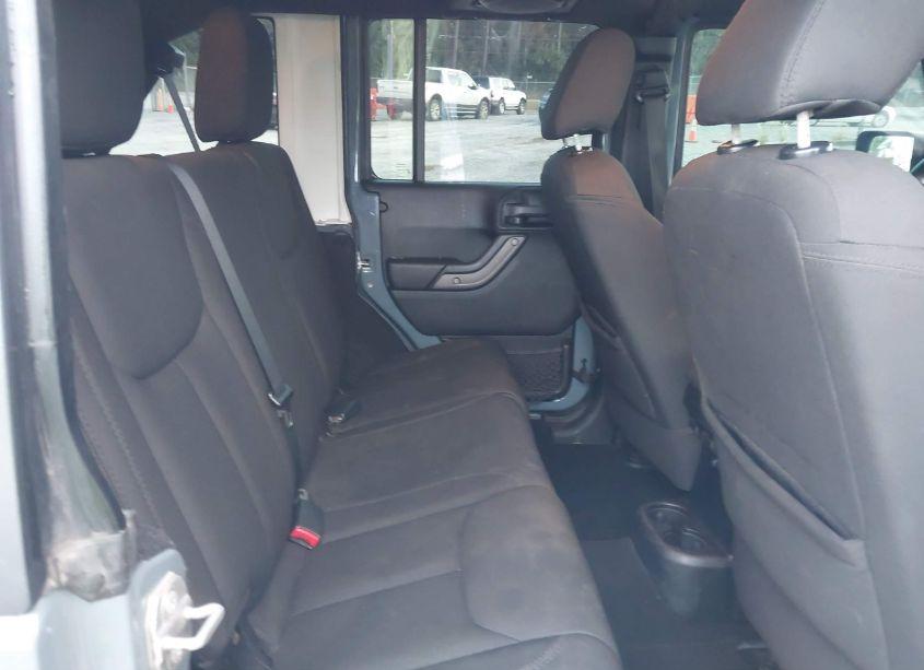 Photo 8 of 2014 Jeep Wrangler UNLIMITED SPORT (VIN 1C4BJWDG9EL277042)