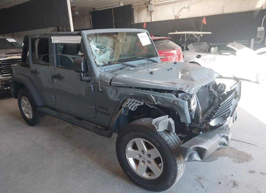 2015 Jeep Wrangler UNLIMITED SPORT (VIN 1C4BJWDG9FL619333) main photo