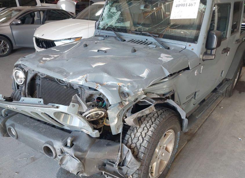 Photo 6 of 2015 Jeep Wrangler UNLIMITED SPORT (VIN 1C4BJWDG9FL619333)