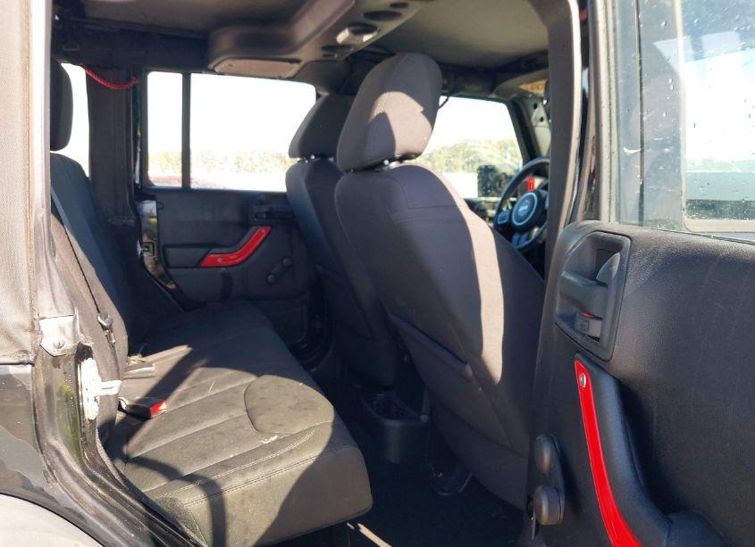 Photo 8 of 2015 Jeep Wrangler UNLIMITED SPORT (VIN 1C4BJWDG9FL641042)