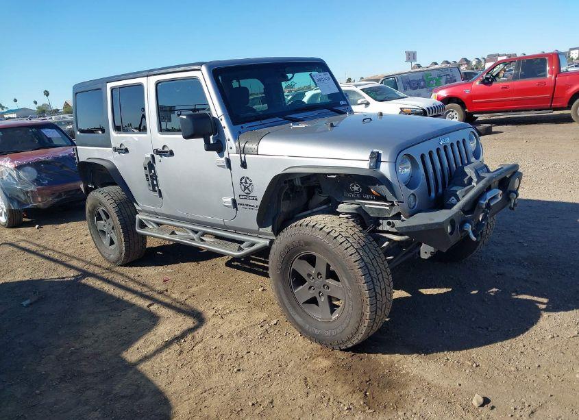 2015 Jeep Wrangler UNLIMITED SPORT (VIN 1C4BJWDG9FL766719) main photo