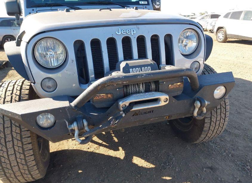 Photo 6 of 2015 Jeep Wrangler UNLIMITED SPORT (VIN 1C4BJWDG9FL766719)