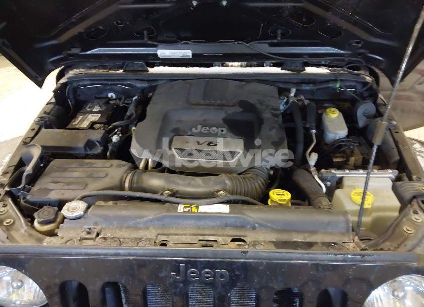 Photo 10 of 2016 Jeep Wrangler UNLIMITED WILLYS WHEELER (VIN 1C4BJWDG9GL114359)