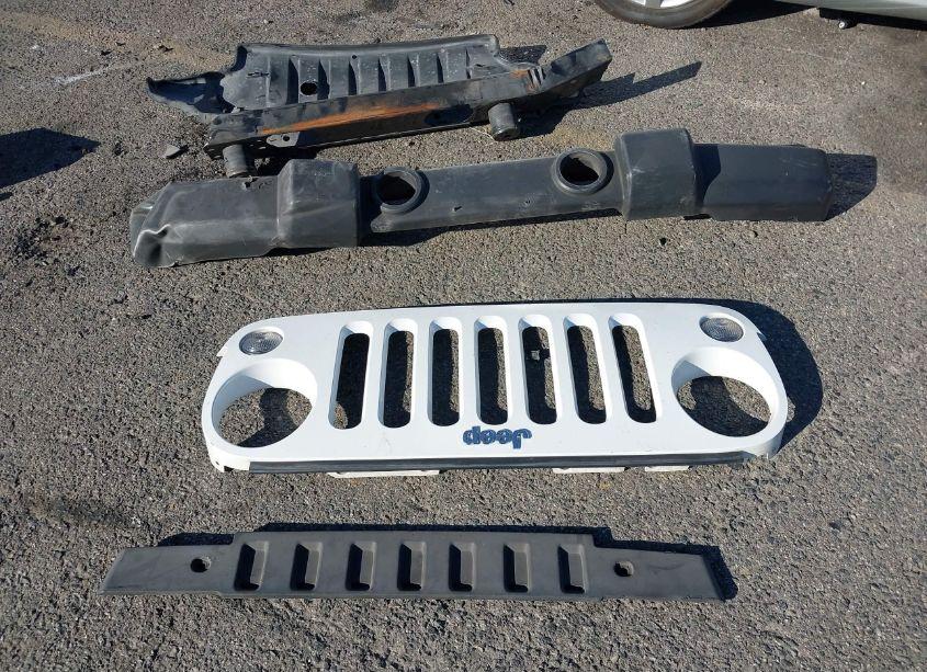 Photo 12 of 2016 Jeep Wrangler UNLIMITED SPORT (VIN 1C4BJWDG9GL129508)