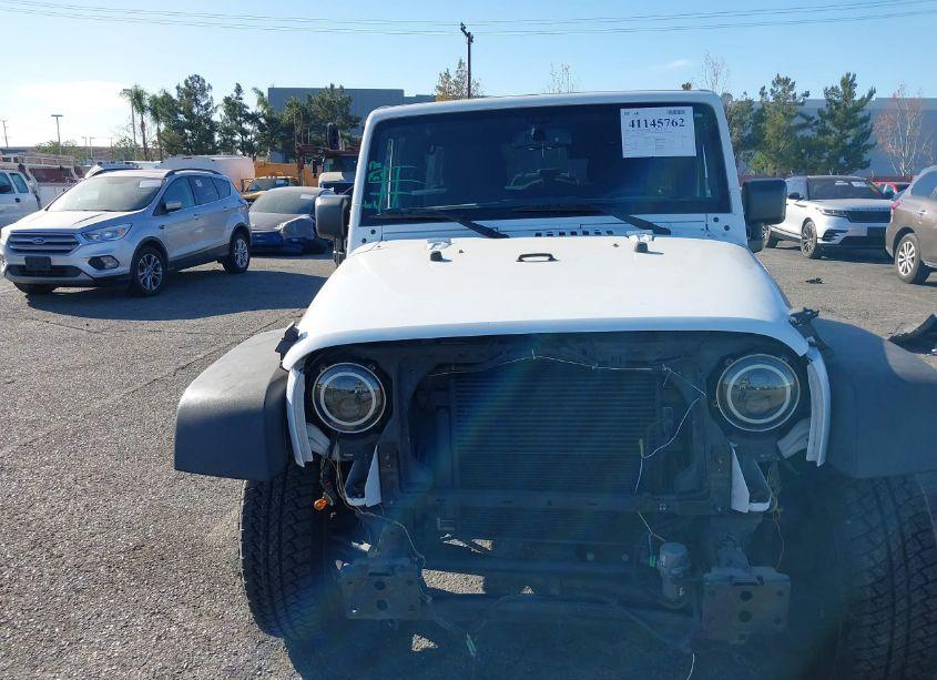 Photo 13 of 2016 Jeep Wrangler UNLIMITED SPORT (VIN 1C4BJWDG9GL129508)