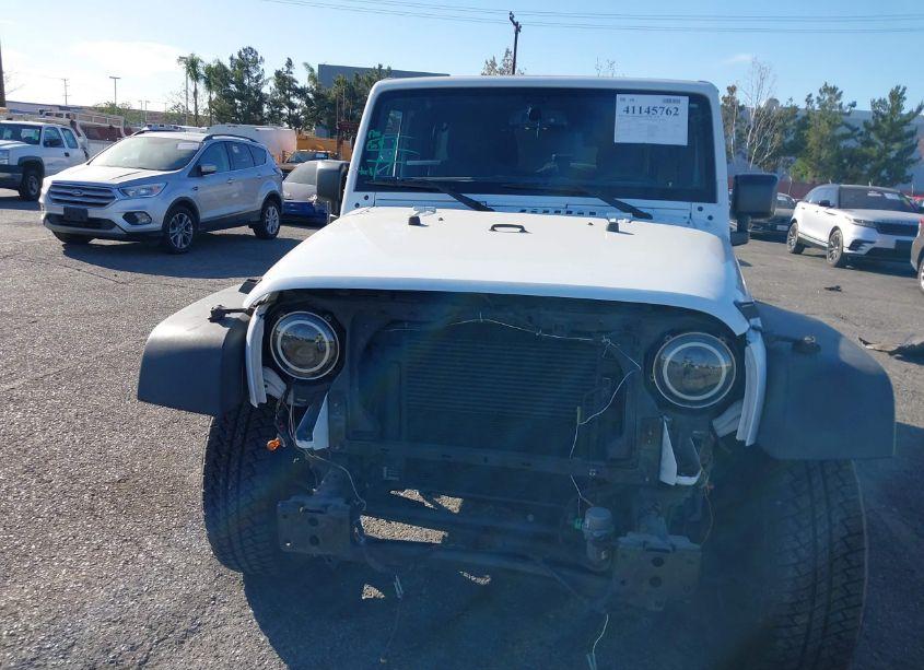 Photo 6 of 2016 Jeep Wrangler UNLIMITED SPORT (VIN 1C4BJWDG9GL129508)