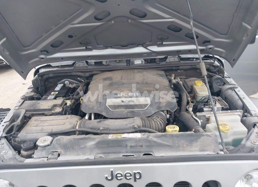 Photo 10 of 2016 Jeep Wrangler UNLIMITED SPORT (VIN 1C4BJWDG9GL171211)