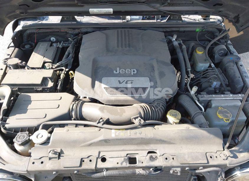 Photo 10 of 2017 Jeep Wrangler UNLIMITED SPORT 4X4 (VIN 1C4BJWDG9HL530123)