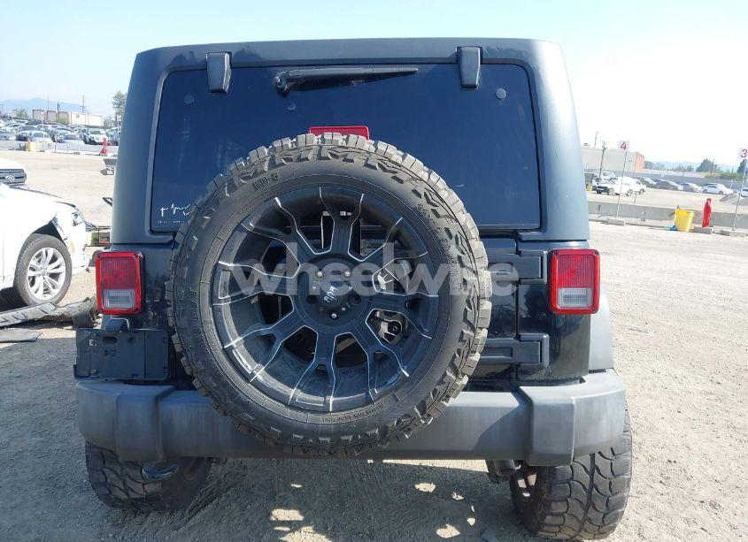 Photo 17 of 2017 Jeep Wrangler UNLIMITED SPORT 4X4 (VIN 1C4BJWDG9HL530123)