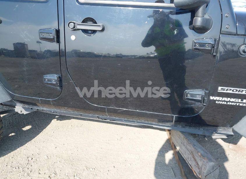 Photo 20 of 2017 Jeep Wrangler UNLIMITED SPORT 4X4 (VIN 1C4BJWDG9HL530123)