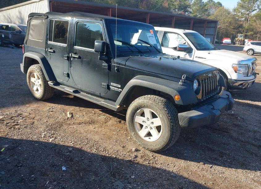 2017 Jeep Wrangler UNLIMITED SPORT 4X4 (VIN 1C4BJWDG9HL554745) main photo