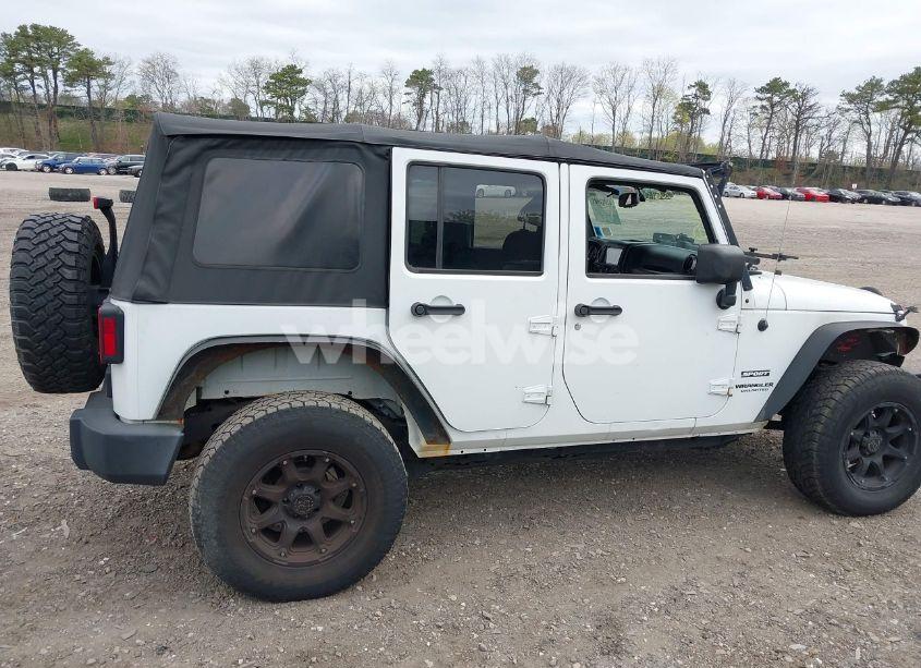 Photo 13 of 2017 Jeep Wrangler UNLIMITED SPORT 4X4 (VIN 1C4BJWDG9HL671323)