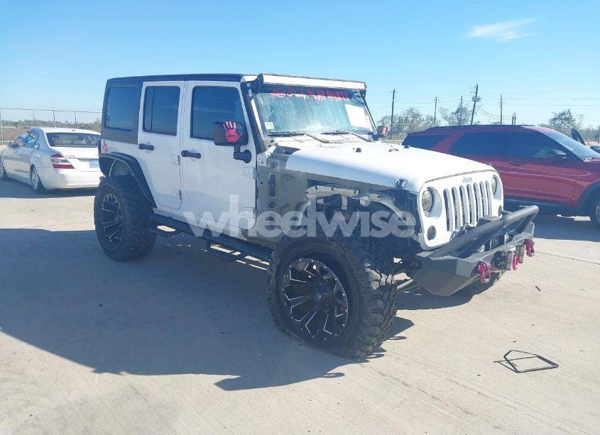 2017 Jeep Wrangler UNLIMITED SPORT 4X4 (VIN 1C4BJWDG9HL739300) main photo