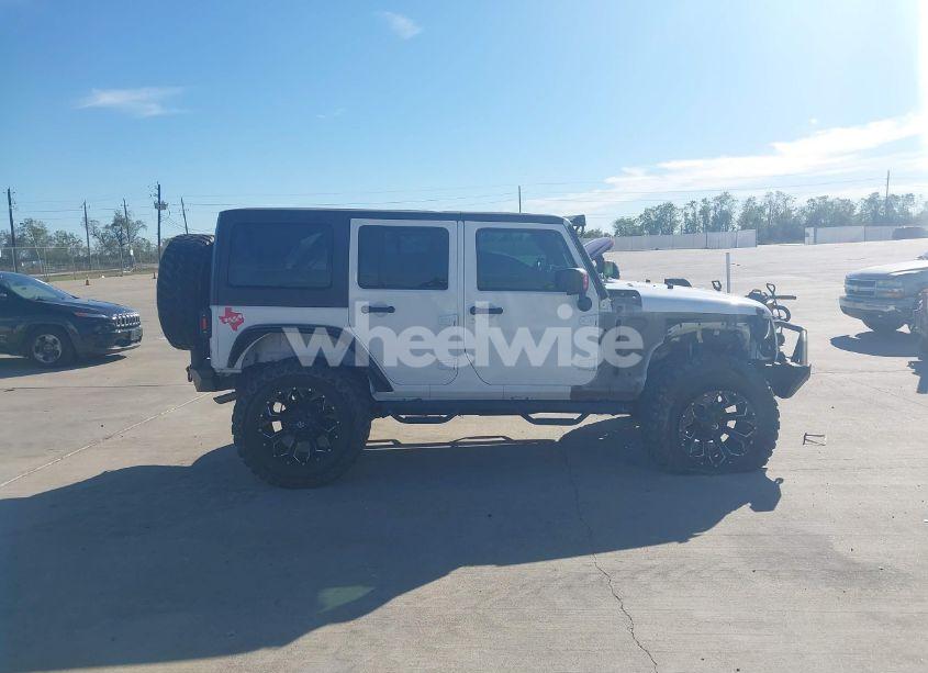 Photo 13 of 2017 Jeep Wrangler UNLIMITED SPORT 4X4 (VIN 1C4BJWDG9HL739300)