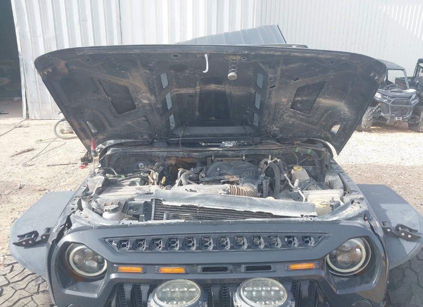 Photo 10 of 2017 Jeep Wrangler UNLIMITED SPORT 4X4 (VIN 1C4BJWDG9HL743007)