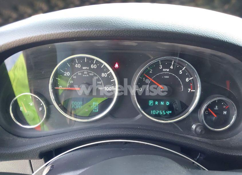 Photo 7 of 2018 Jeep Wrangler JK UNLIMITED SPORT S 4X4 (VIN 1C4BJWDG9JL804801)