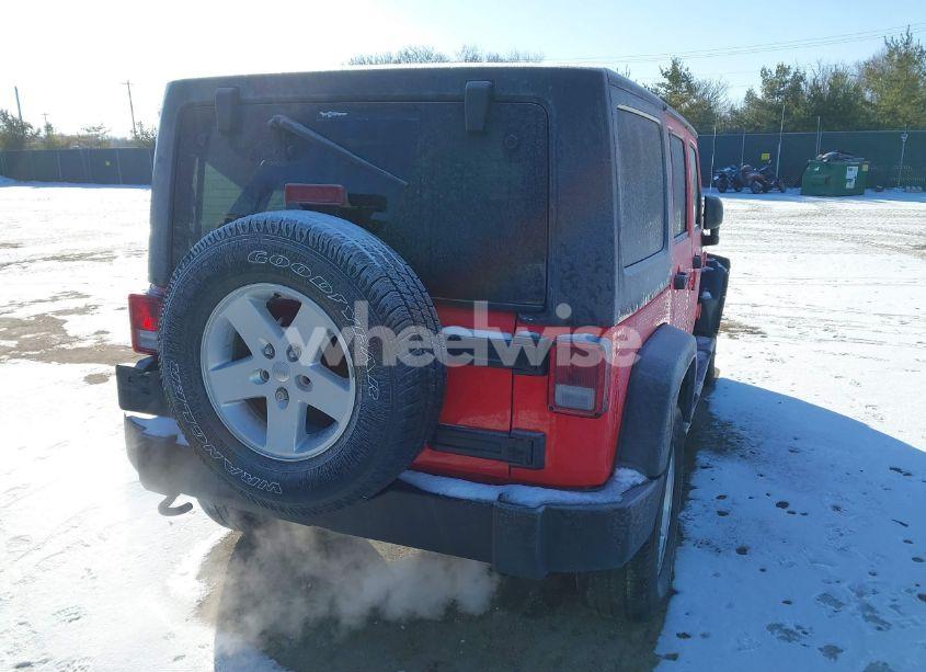 Photo 4 of 2018 Jeep Wrangler JK UNLIMITED SPORT S 4X4 (VIN 1C4BJWDG9JL874850)