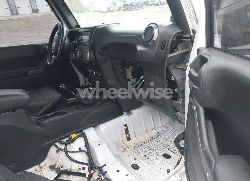 Photo 5 of 2012 Jeep Wrangler UNLIMITED SPORT (VIN 1C4BJWDGXCL261882)