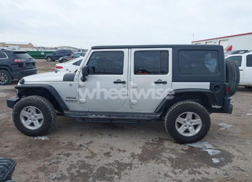 Photo 14 of 2012 Jeep Wrangler UNLIMITED SPORT (VIN 1C4BJWDGXCL268590)